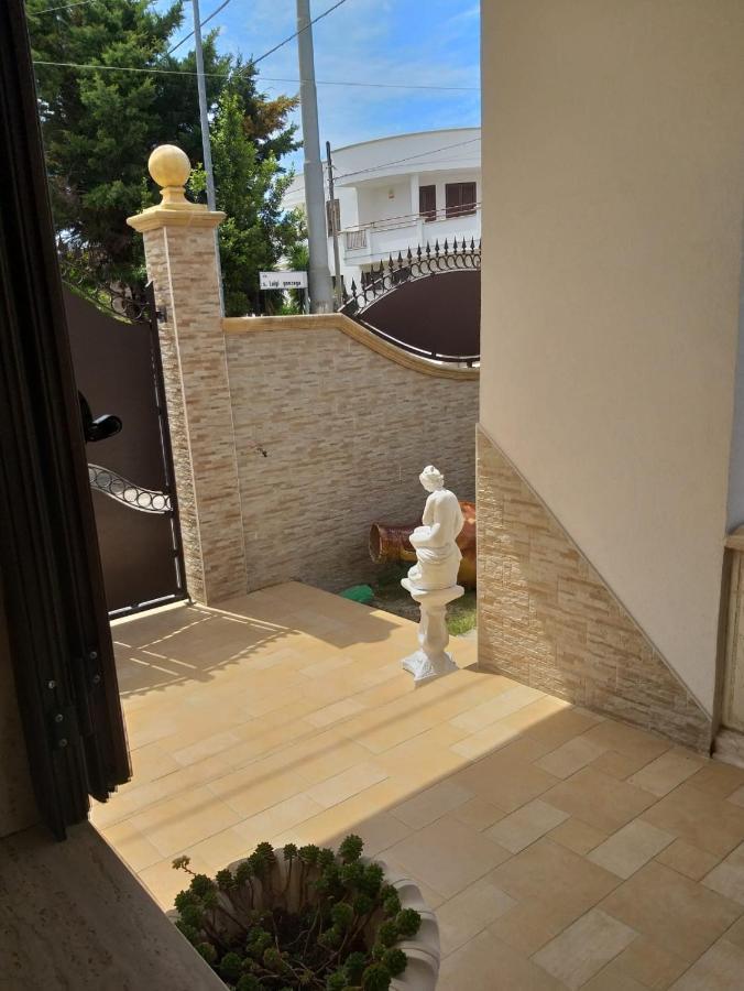 Malvarosa Apartments ปอร์โตเชซาเรโอ ภายนอก รูปภาพ